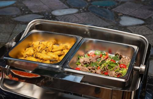 Eten bij of ergens in de buurt van de lodge

