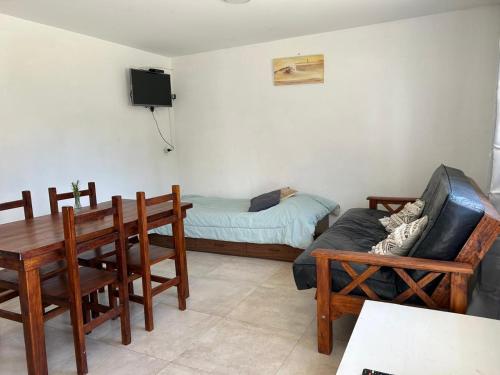 Χώρος καθιστικού στο Sunny Days Rent