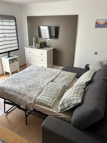 Simon and Ami aparments