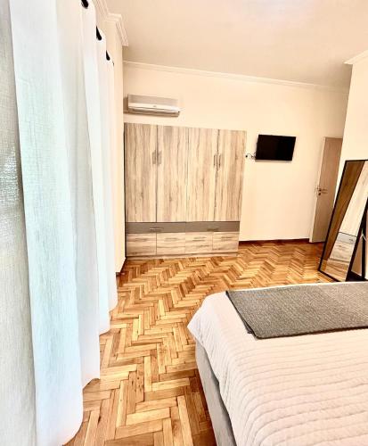Bright and central apartment