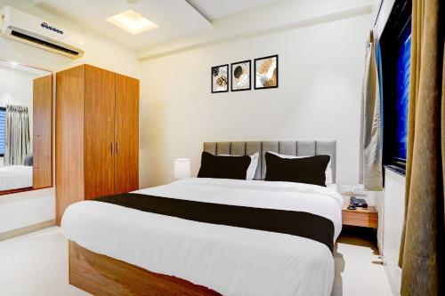 Fotografie z fotogalerie ubytování Hotel O Sai Palace v destinaci Karmād