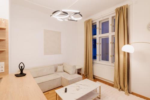 Magnificent Apartment in the Most Central Area 1 Minute Walk to Stephansplatz
