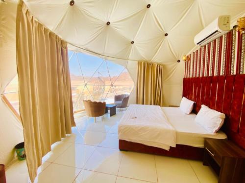 LAVRA lUXURY CAMP