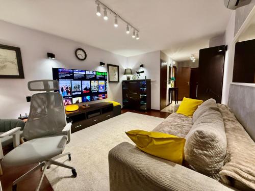 VIEW 4 Panorama 85'TV Wifi 2 GBs Netflix HBO SkyShowMax