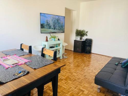 Et tv og/eller underholdning på Nuñez Monumental