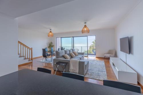 Sea View Apartment