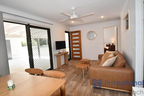 Gallery image of 4 Manley Smith Drive WALKERS POINT in Woodgate