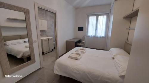 Large Apartment Città Studi Milano