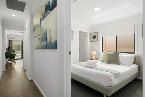 Postel nebo postele na pokoji v ubytování The Stayover - Your Wine Country Base