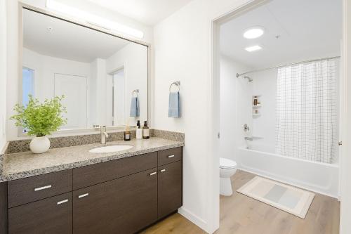 Relaxed Marina del Rey Stay - 1BR with Pool, Sauna & Gym Access photo 33