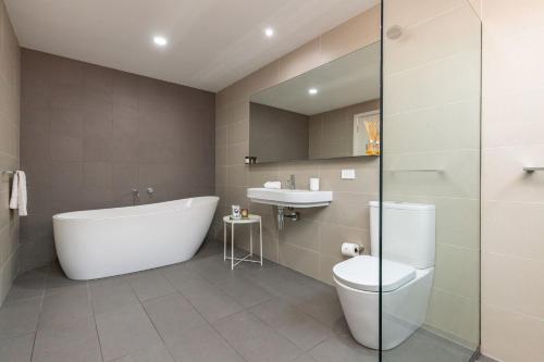 Ένα μπάνιο στο Boofs At Blueys