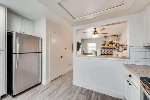 Η κουζίνα ή μικρή κουζίνα στο Condo 1BD HWY161-183 DFW South Irving - I69