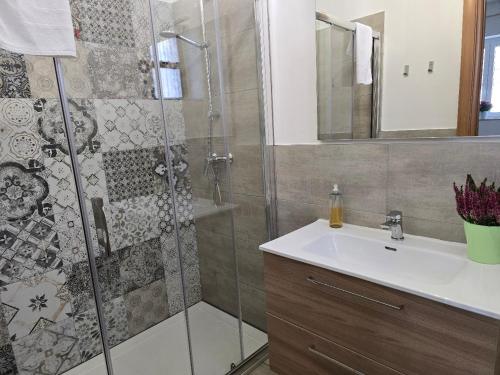 Koupelna v ubytování Masseria Santa Maria