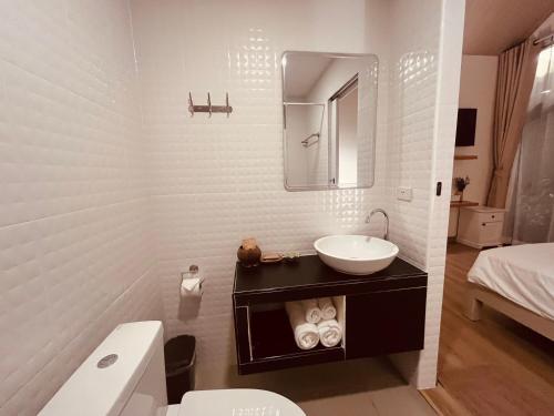 Koupelna v ubytování River view villa1