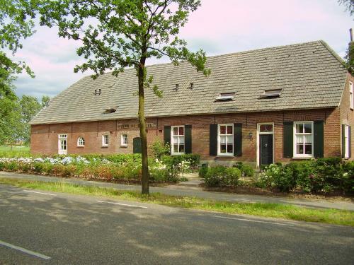 Hoeve de Mertelにある庭