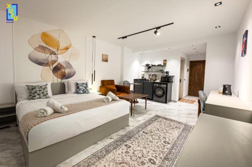 The Quiet Corner Studio Garden City Cairo 1203