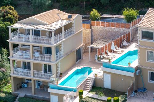 Pantokratoras Villas - Corfu Private Pool & Luxury Retreats