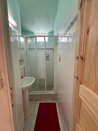 Koupelna v ubytování Villa F3 Les Bougainvilliers