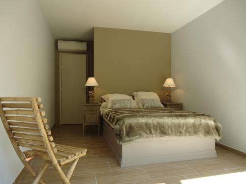 Gallery image of Prehistoric Lodge - Adult Only in Vallon-Pont-dʼArc