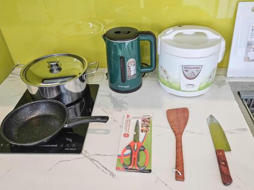 Una cocina o zona de cocina en DeepHome - Trinh Cong Son