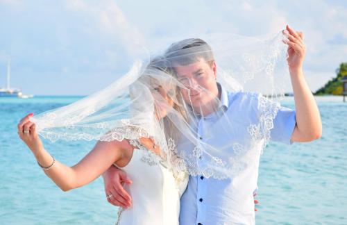 Clientes alojados en Bibee Maldives