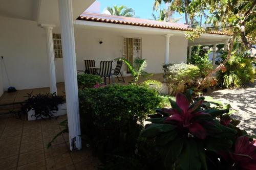 Κήπος έξω από το Villa Hacienda - Sweetness of living in Grand Gaube