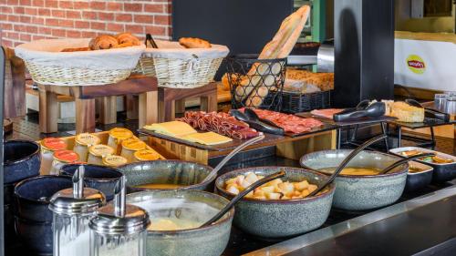 Jídlo v hotelu nebo okolí