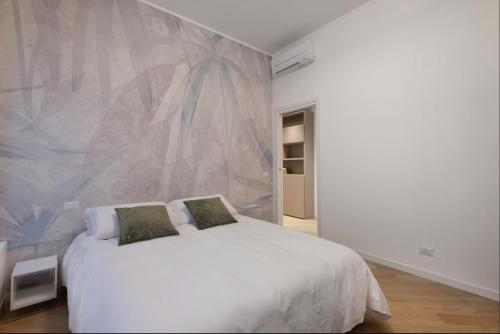 New Apartment close to Duomo - PRIVATE PARKING