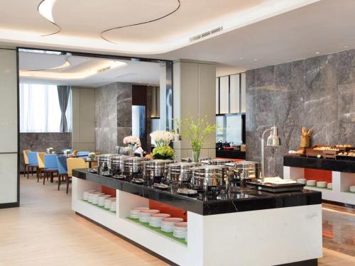 Φαγητό σε αυτό το ξενοδοχείο ή κάπου εκεί κοντά