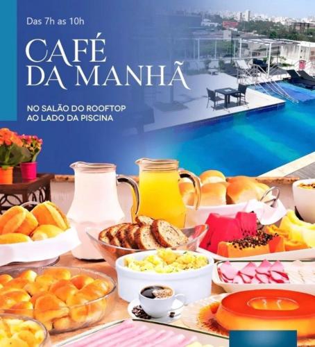 um folheto do café Danaemia com comida em uma mesa em StudioPremium Hospedagem EventosCorporativosAnhembi ExpoCenterNorte em São Paulo