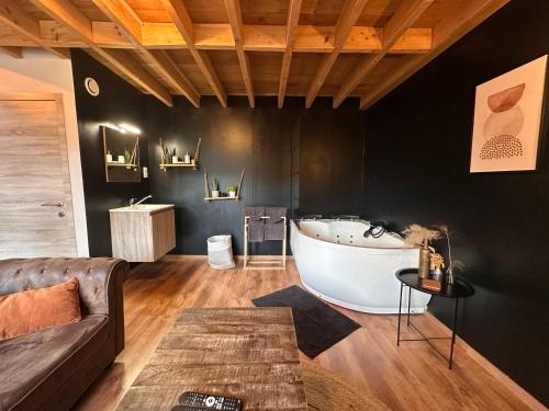 Fotografie z fotogalerie ubytování La Hour House - Esc'Appart v destinaci Houyet