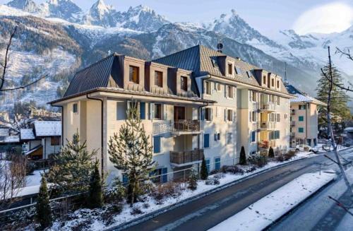 Penthouse Le Paradis I Le Chalet Club