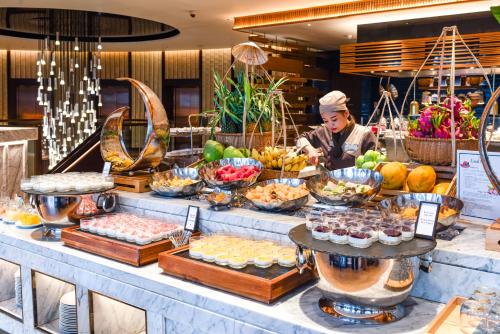 Φαγητό σε αυτό το ξενοδοχείο ή κάπου εκεί κοντά