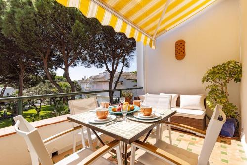 Elegant 2 Bedroom Penthouse in Serene Urb El Presidente RDR521