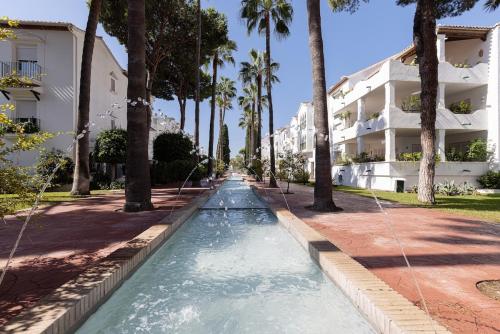 Elegant 2 Bedroom Penthouse in Serene Urb El Presidente RDR521