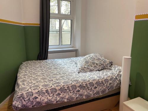 Ένα ή περισσότερα κρεβάτια σε δωμάτιο στο The Cozy Green