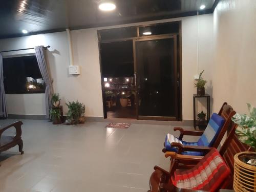 Vinla Guesthouse & Backpackers Hostel的休息区