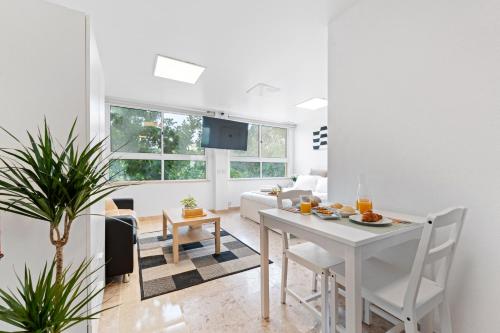 MBird 19 Estoril Apartments 101