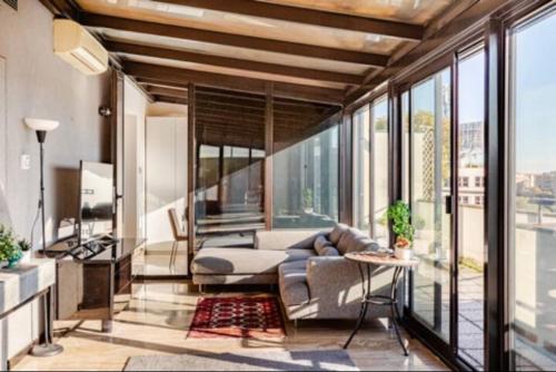 3 Bedrooms with Terrace close to the Center