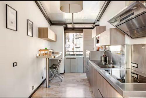 3 Bedrooms with Terrace close to the Center