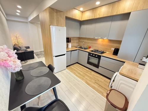 Køkken eller tekøkken på Large Central Top Apartment