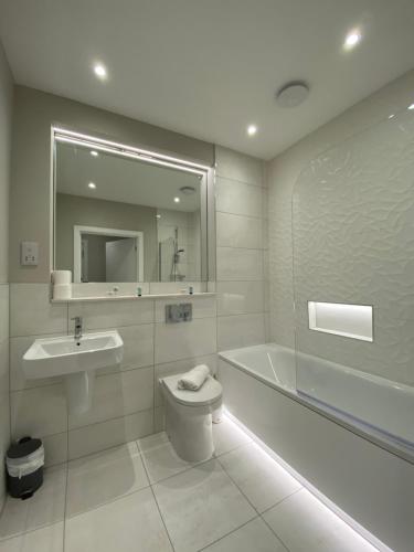 Koupelna v ubytování Cavendish Apartments