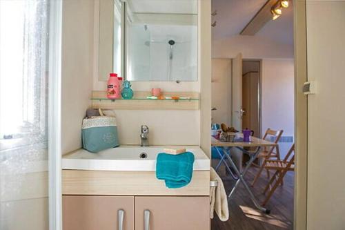 Φωτογραφία από το άλμπουμ του Homair Mobil-homes Camping Les Avignon σε Villeneuve-les-Avignon