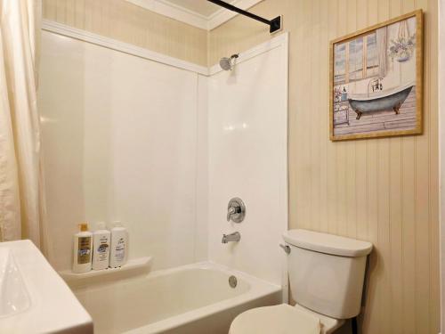 Koupelna v ubytování Gather at the Cape