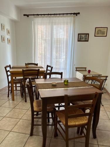 Posezení v ubytování B&B Pokerdassi