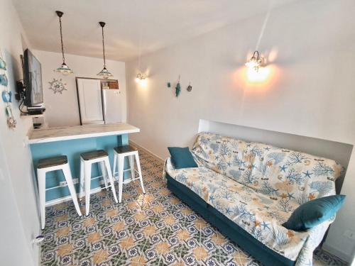 Kuchyň nebo kuchyňský kout v ubytování La Perla del Porto di Maratea House