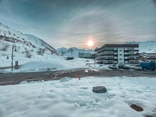 Studio fonctionnel 30m², 5 pers, vue pistes, balcon, Tignes
