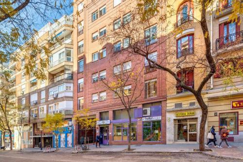 Bright W Terrace -2 bedrooms 2 bathrooms-Chamberi