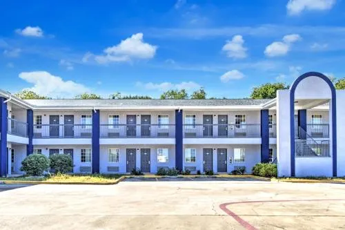 Heights Inn by Townhouse Harker Heights Killeen in Killeen