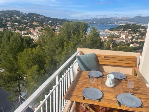Vue mer incroyable, piscine, tennis et accès plage - 3 chambres